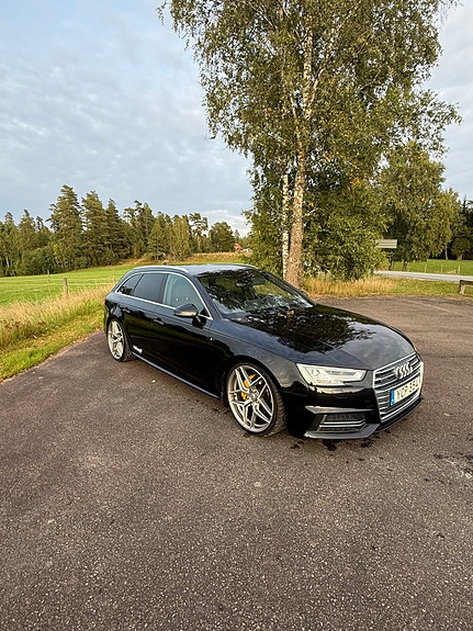 Audi A4 4 of 13