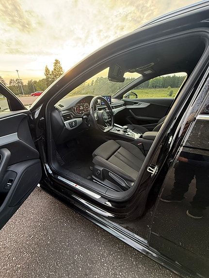 Audi A4 10 of 13