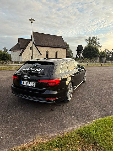 Audi A4 3 of 13