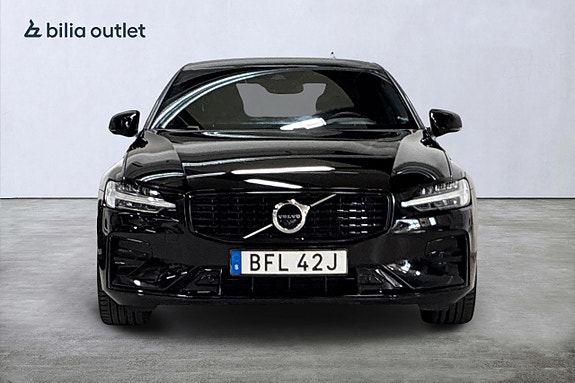 Volvo S60 3 of 26