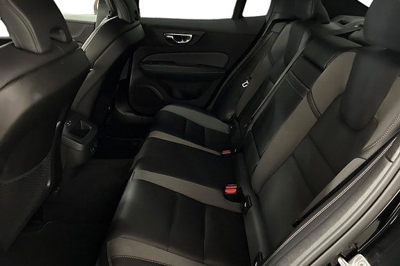 Volvo S60 13 of 26