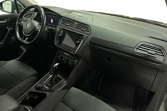 Volkswagen Tiguan Allspace 14 of 26