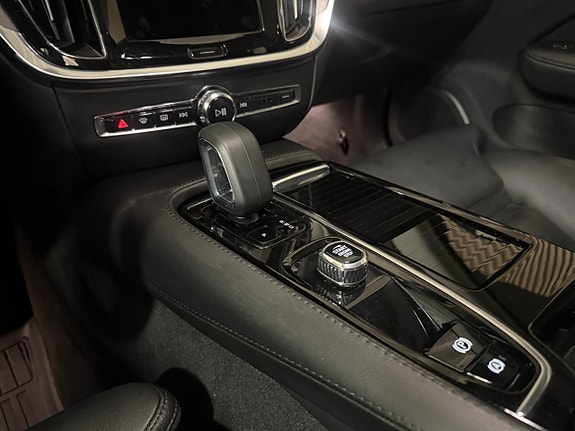 Volvo V60 21 of 27