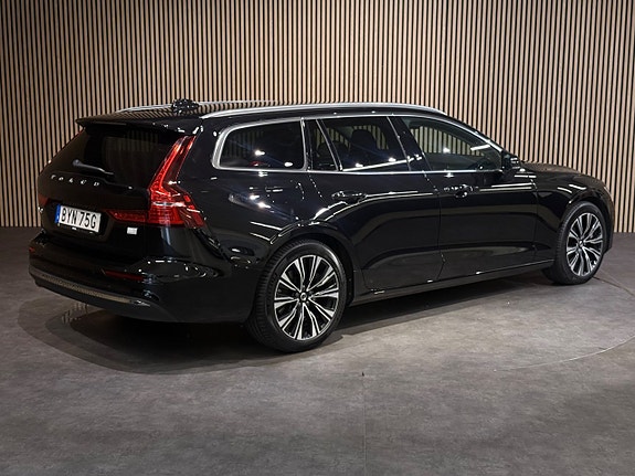 Volvo V60 4 of 27