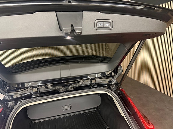 Volvo V60 23 of 27
