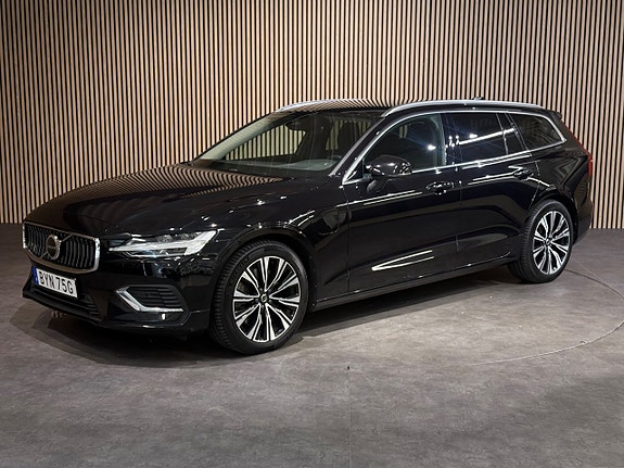 Volvo V60 8 of 27