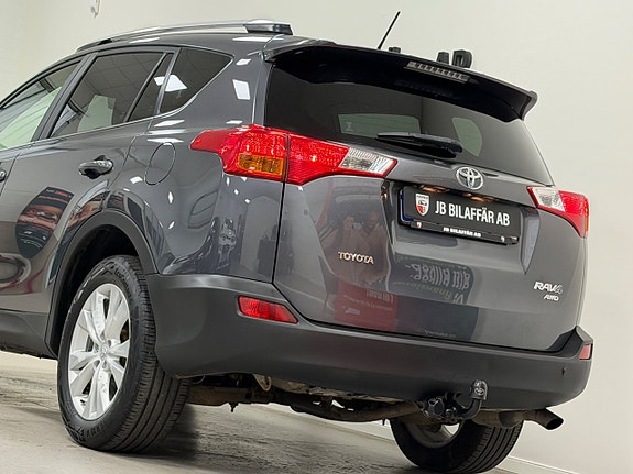 Toyota RAV4 26 of 26