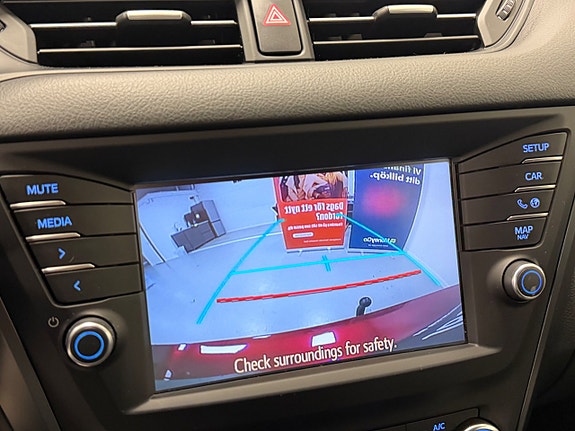 Toyota Avensis 16 of 25