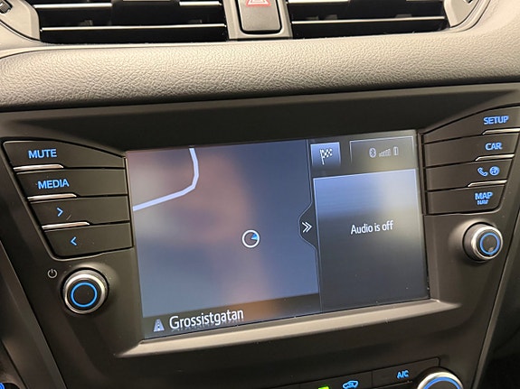 Toyota Avensis 15 of 25