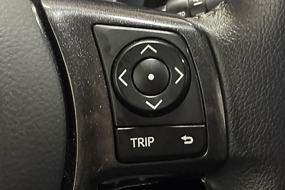 Toyota Yaris 21 of 21