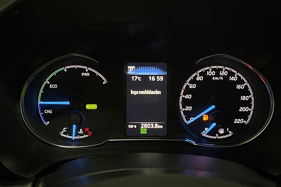 Toyota Yaris 17 of 21