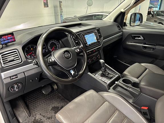 Volkswagen Amarok 14 of 30