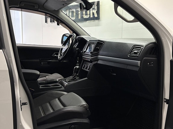 Volkswagen Amarok 29 of 30