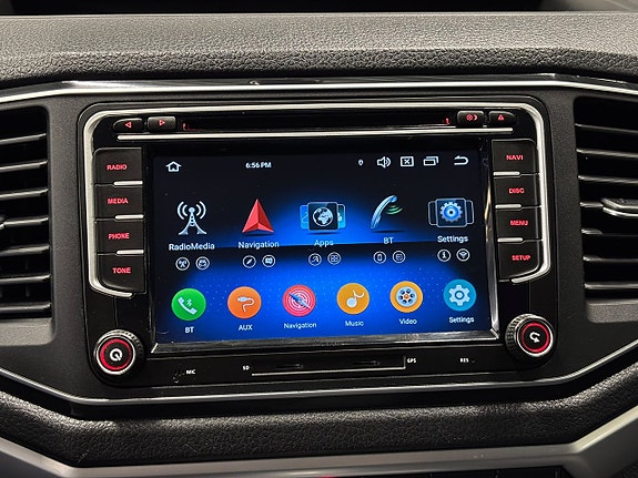Volkswagen Amarok 28 of 30