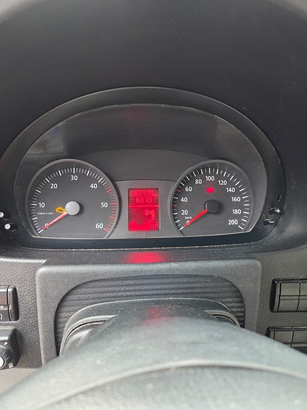 Volkswagen Crafter 30 9 of 9