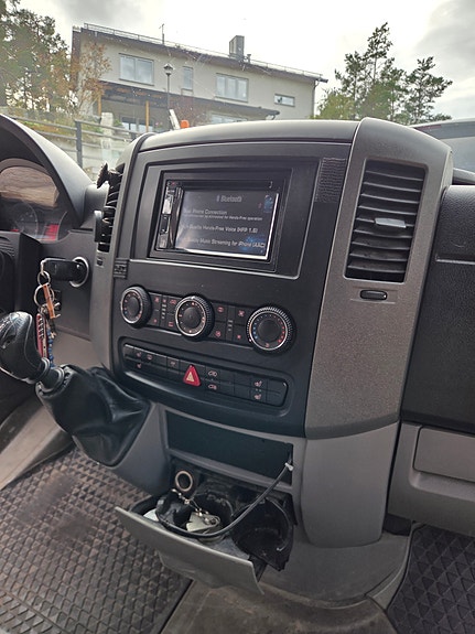 Volkswagen Crafter 30 8 of 9
