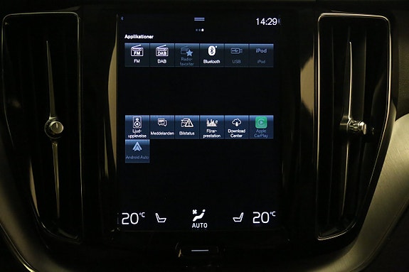 Volvo XC60 24 of 30