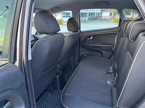 Kia Venga 8 of 13
