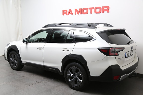 Subaru Outback 3 of 25
