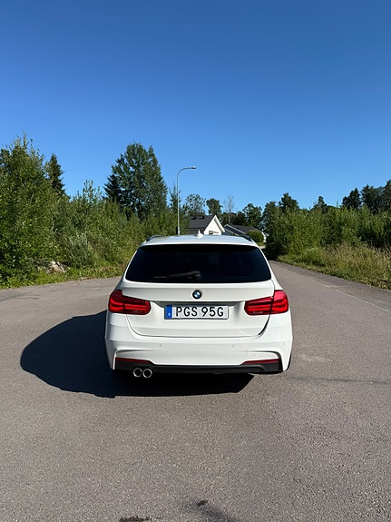 BMW 320d 6 of 11