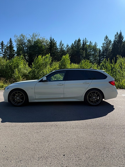 BMW 320d 5 of 11