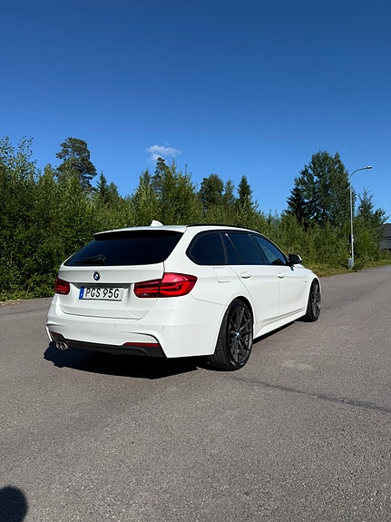 BMW 320d 8 of 11