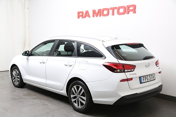 Hyundai i30 4 of 23