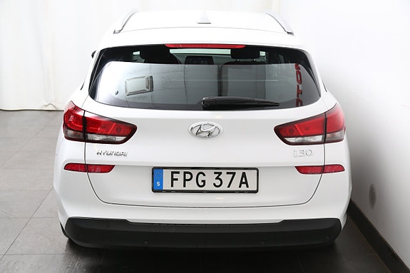 Hyundai i30 7 of 23
