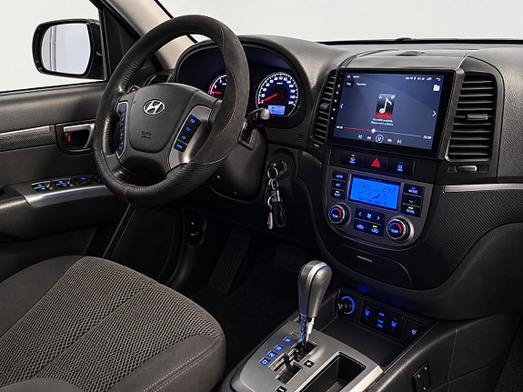 Hyundai Santa Fe 11 of 14