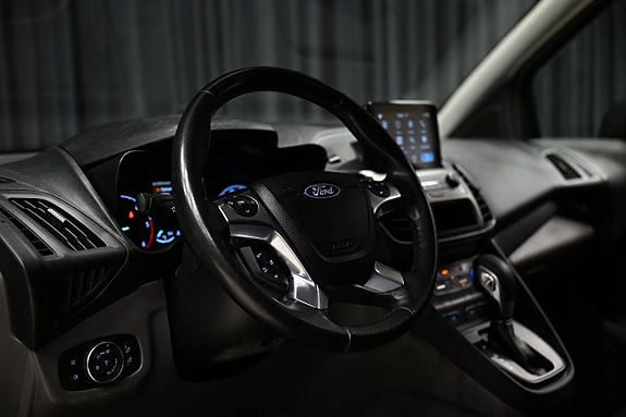 Ford Transit Connect 14 of 27