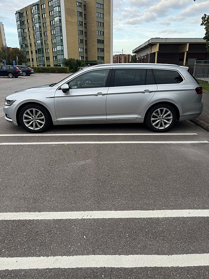 Volkswagen Passat 3 of 5