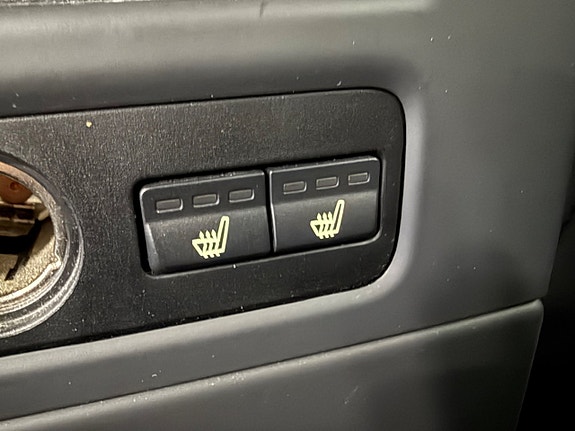 Volvo V70 10 of 19