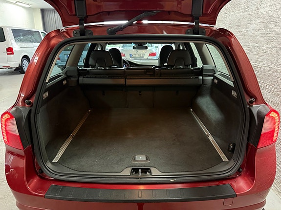 Volvo V70 19 of 19