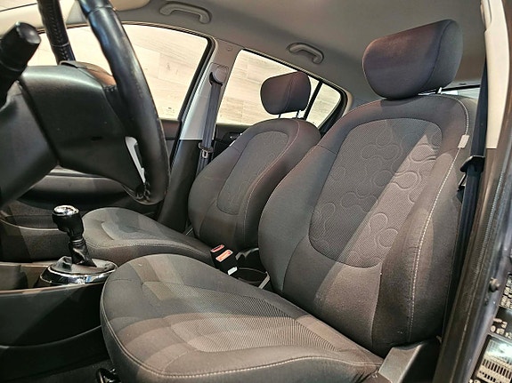 Hyundai i20 6 of 20