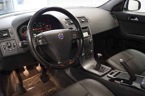 Volvo V50 12 of 23