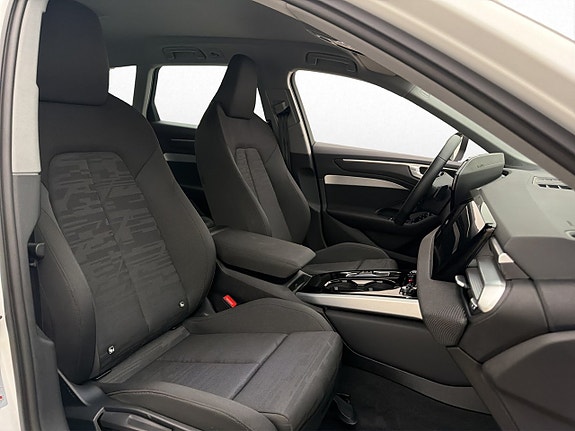 Audi A6 12 of 30