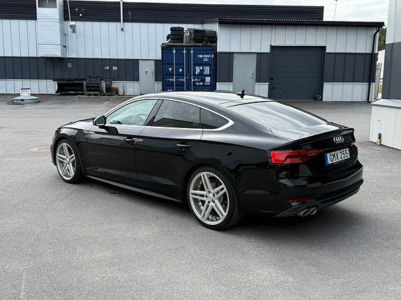 Audi A5 2 of 4