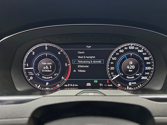 Volkswagen Passat 18 of 26