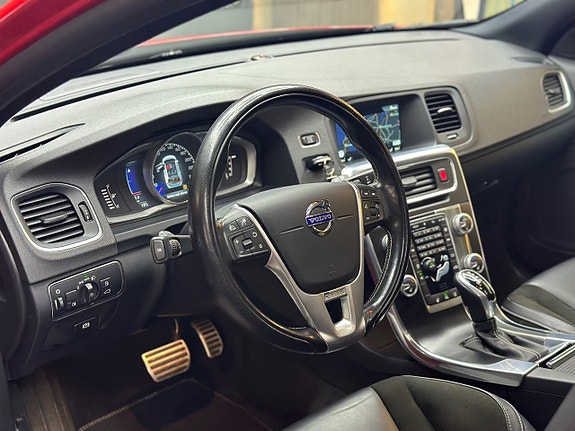 Volvo V60 12 of 25