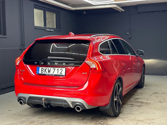 Volvo V60 4 of 25