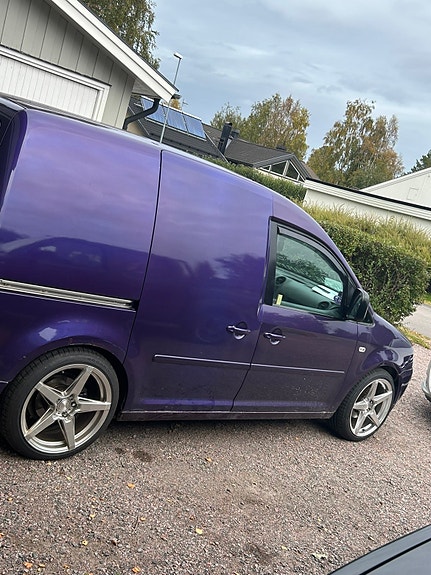Volkswagen Caddy 8 of 9