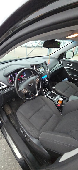 Hyundai Santa Fe 12 of 13