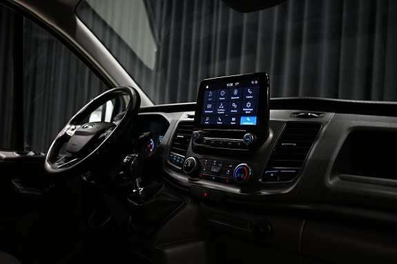 Ford Transit Custom 29 of 30