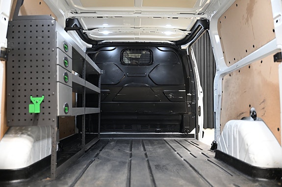 Ford Transit Custom 9 of 30