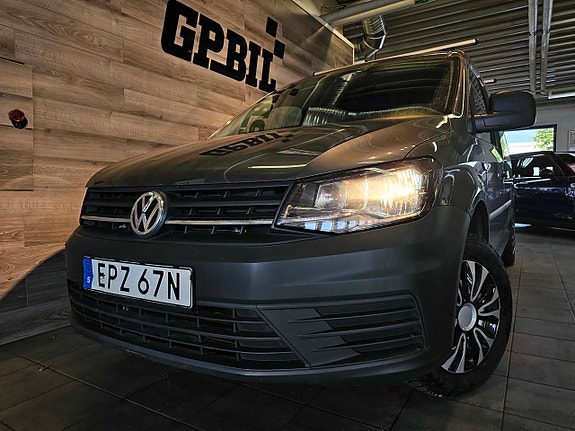 Volkswagen Caddy Maxi 12 of 14