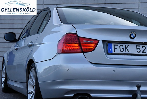 BMW 320d 8 of 15