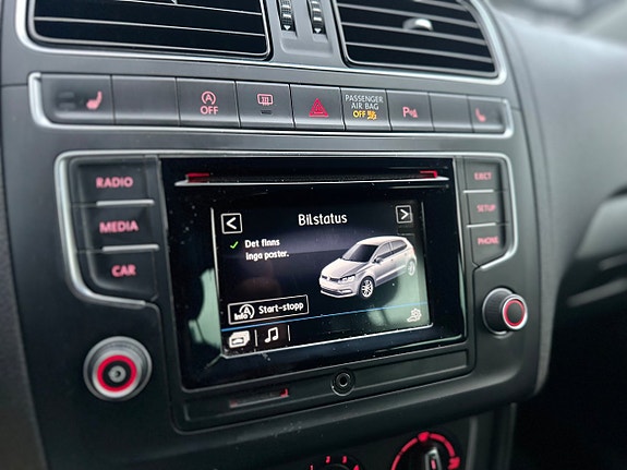 Volkswagen Polo 11 of 19
