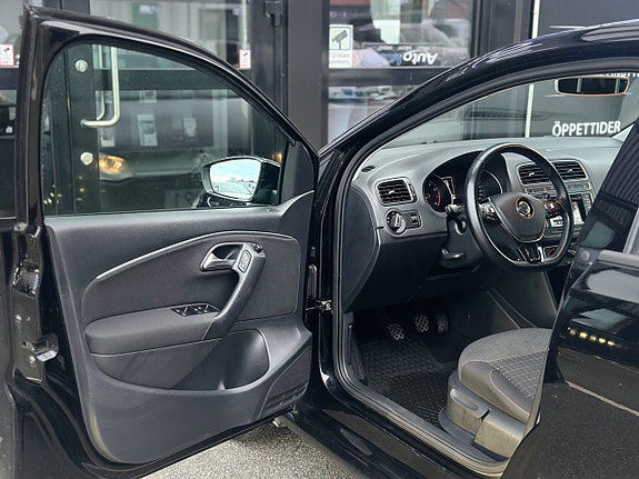 Volkswagen Polo 6 of 19