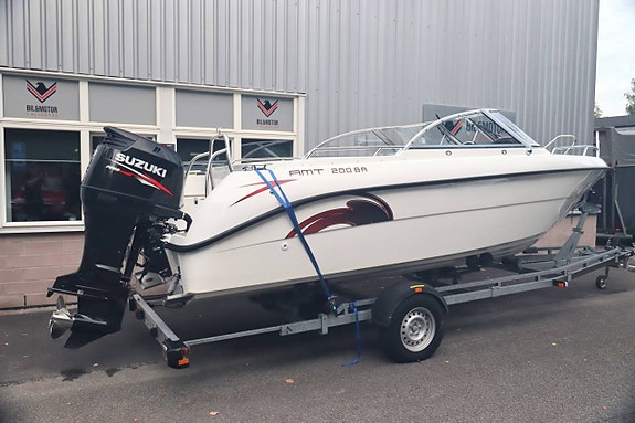 AMT 200 BR - Suzuki 150 HK - Inkl.  Båtkärra - HÖST PRIS! 3 of 12