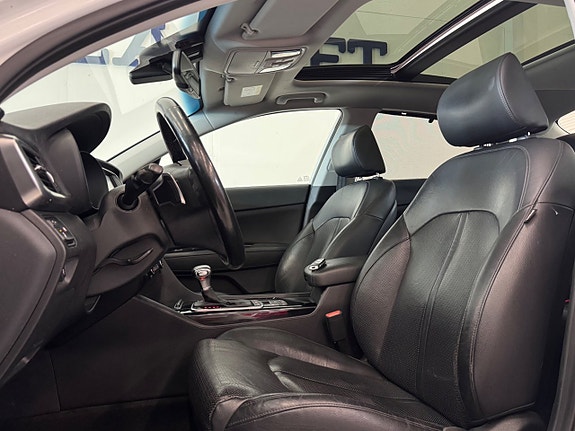 Kia Optima 12 of 27